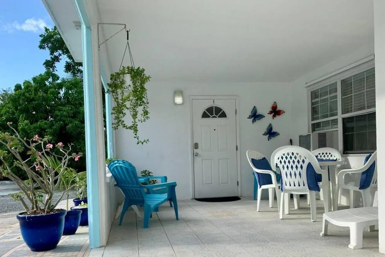 Suite 1, Blue Pavilion - Steps To Beach - Car, Value, Service West Bay