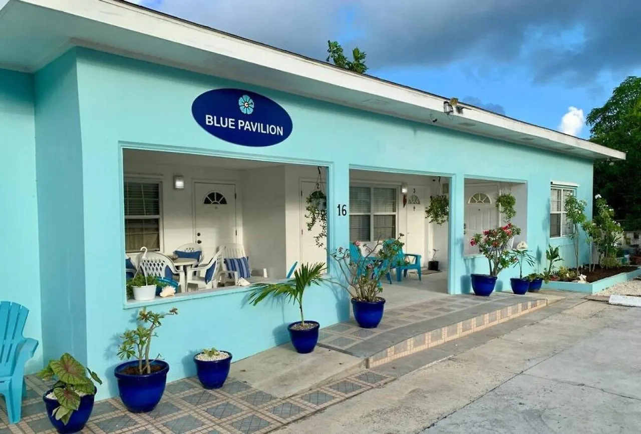 Lejlighed Suite 1, Blue Pavilion - Steps To Beach - Car, Value, Service West Bay Cayman-øerne